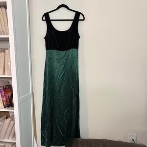✅Vintage Green Velvet and Satin Empire Waist Bridgerton Maxi Formal Dress Prom